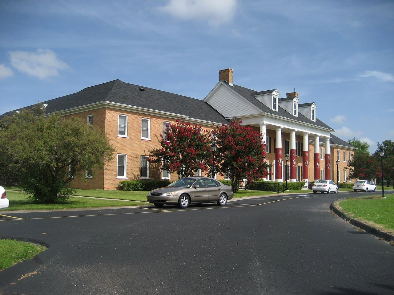 College of the Holy Cross